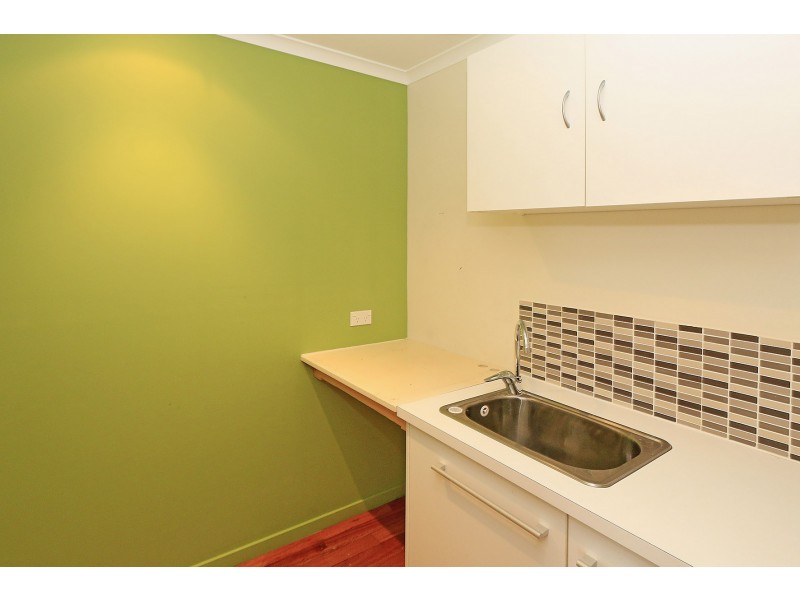 Unit 3, 203 Matthew Flinders Drive, Cooee Bay QLD 4703