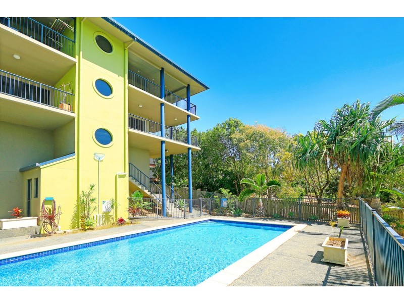 Unit 3, 203 Matthew Flinders Drive, Cooee Bay QLD 4703