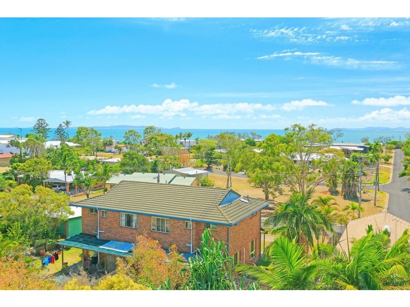 Unit 3, 203 Matthew Flinders Drive, Cooee Bay QLD 4703