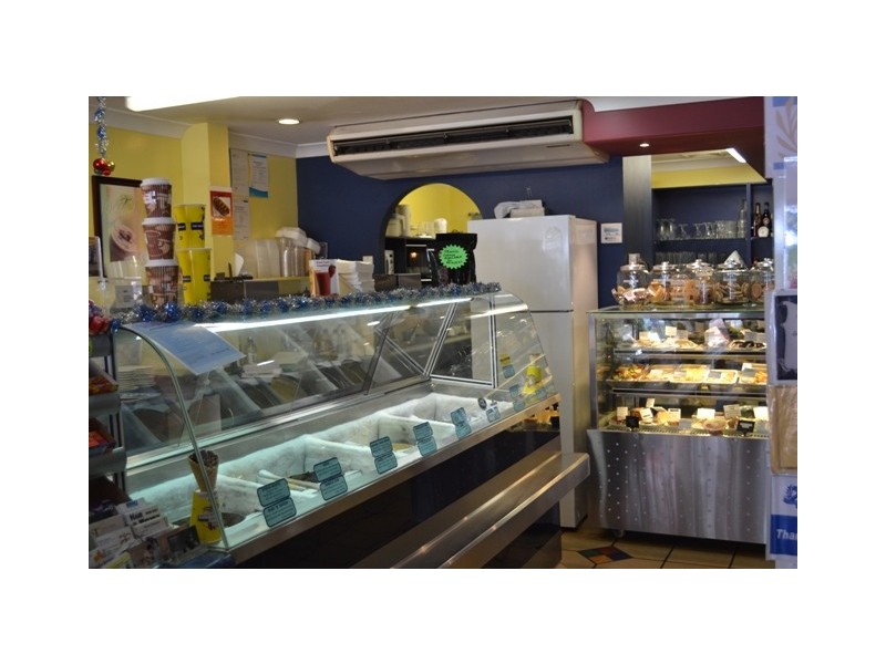 2/6 Normanby Street, Yeppoon QLD 4703