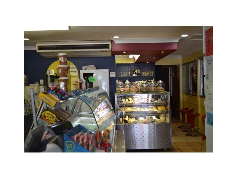 2/6 Normanby Street, Yeppoon QLD 4703