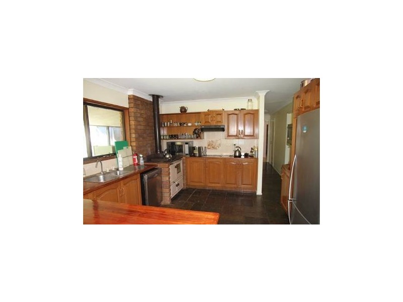 196 Sandy Creek Road, Byfield QLD 4703