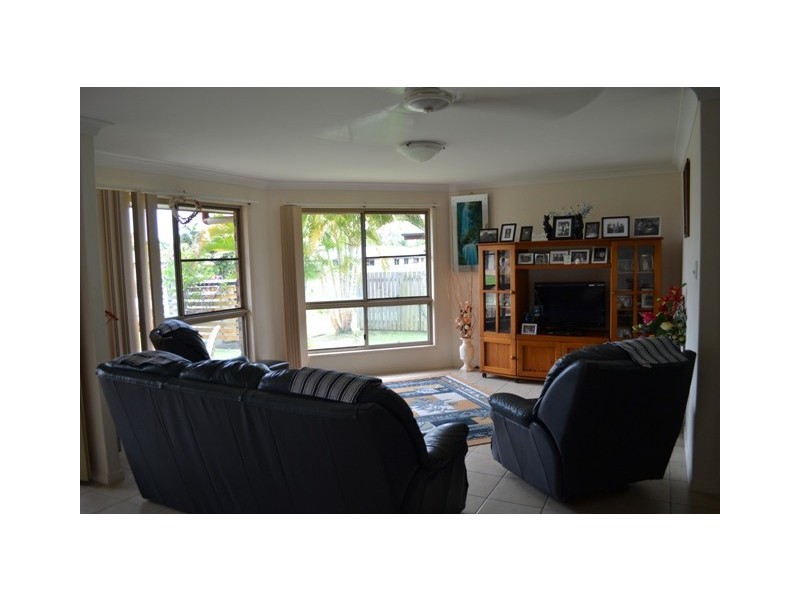 49 Robinson Street, Taranganba QLD 4703