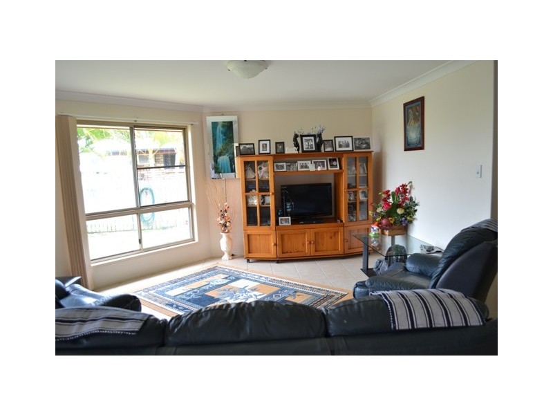 49 Robinson Street, Taranganba QLD 4703