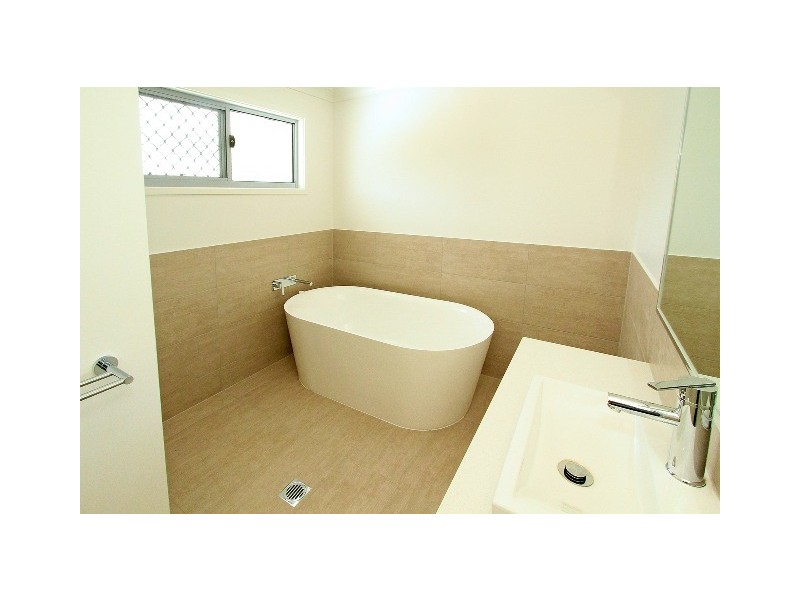 Unit 2-5, 39 Cedar Avenue, Taranganba QLD 4703