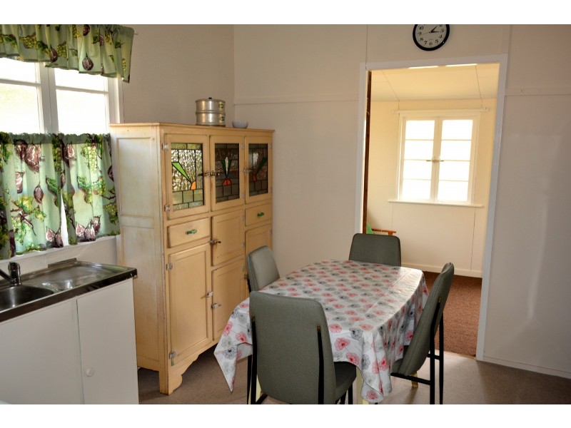 11 Hutton Street, Yeppoon QLD 4703