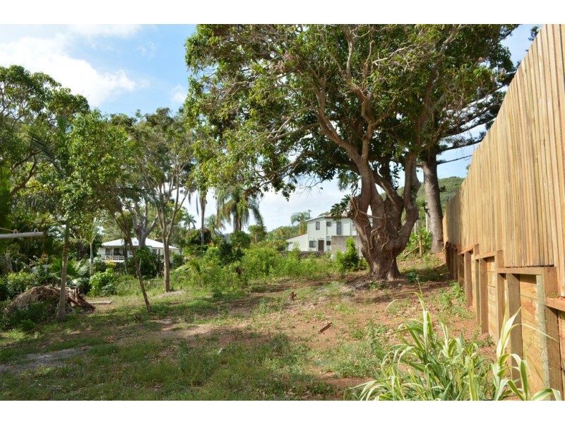 11 Hutton Street, Yeppoon QLD 4703