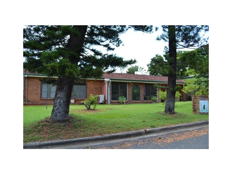 4 Shepherd Street, Yeppoon QLD 4703