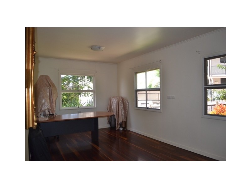 5 Mary Street, Yeppoon QLD 4703