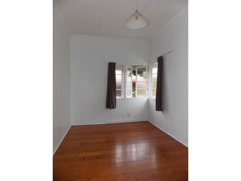 11 Matthew Flinders Drive TENANT APPROVED, Cooee Bay QLD 4703