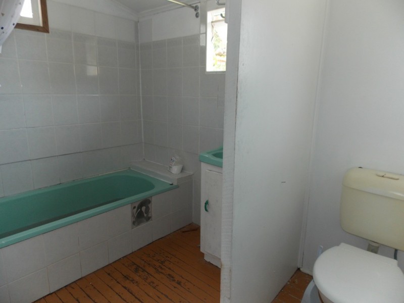 11 Matthew Flinders Drive TENANT APPROVED, Cooee Bay QLD 4703