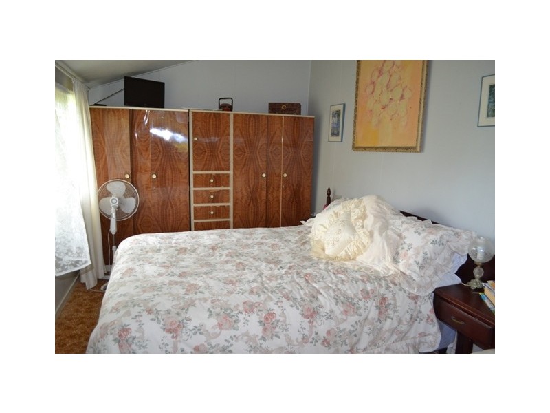 15 Dingwall Street, Keppel Sands QLD 4702