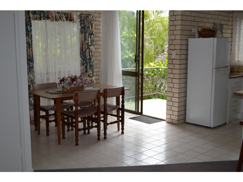 Unit 5, 5 Percy Ford Street, Cooee Bay QLD 4703