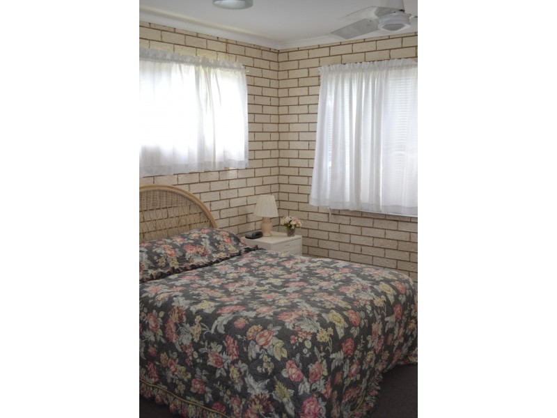 Unit 5, 5 Percy Ford Street, Cooee Bay QLD 4703