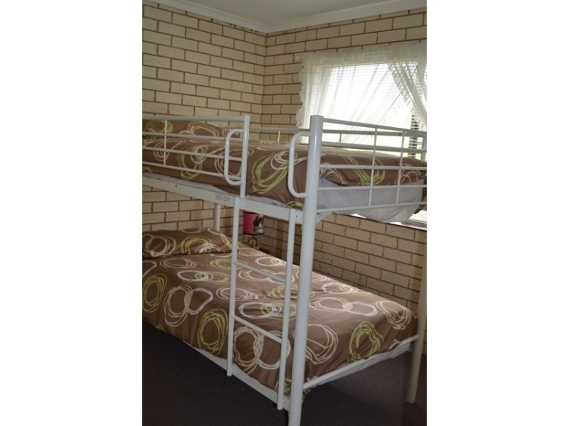 Unit 5, 5 Percy Ford Street, Cooee Bay QLD 4703