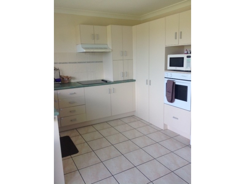 8 Morilla Place, Yeppoon QLD 4703