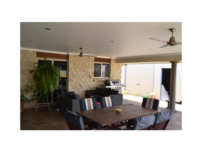 28 Kingfisher Drive, Yeppoon QLD 4703