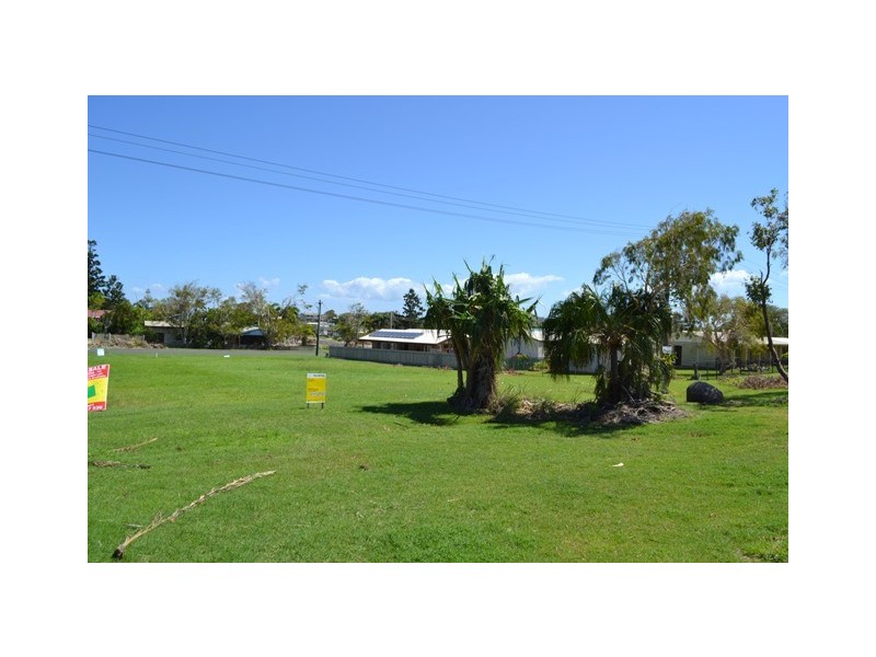 60 Hill Street, Emu Park QLD 4710