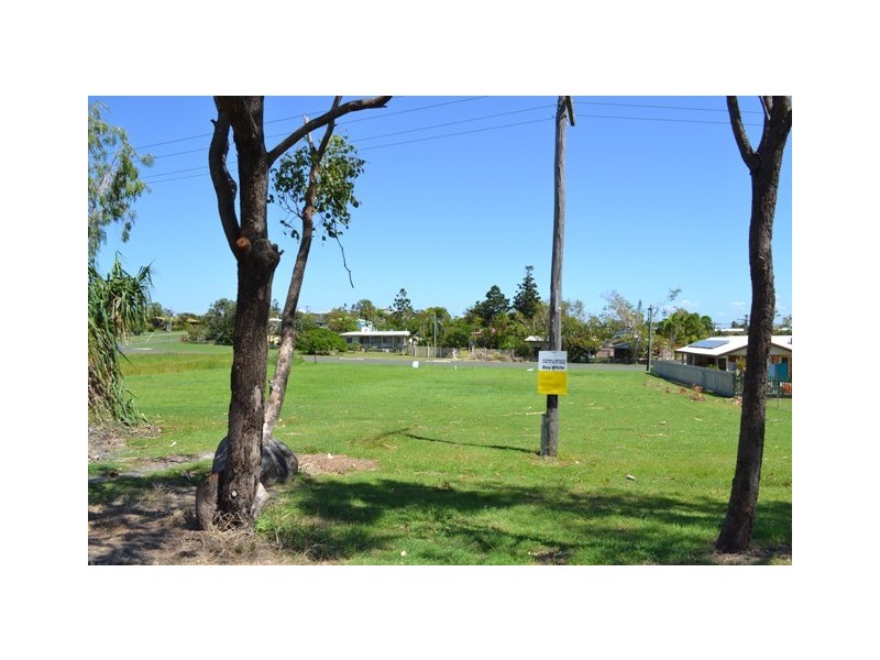 60 Hill Street, Emu Park QLD 4710