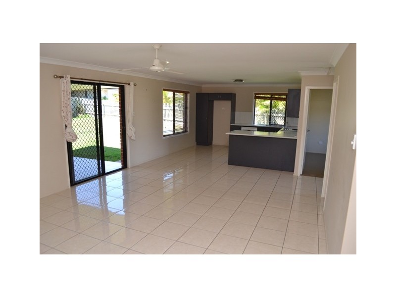 3 Patella Place, Zilzie QLD 4710