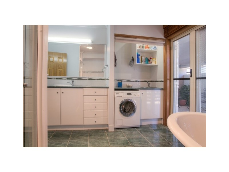 24 Naomi Drive, Yeppoon QLD 4703