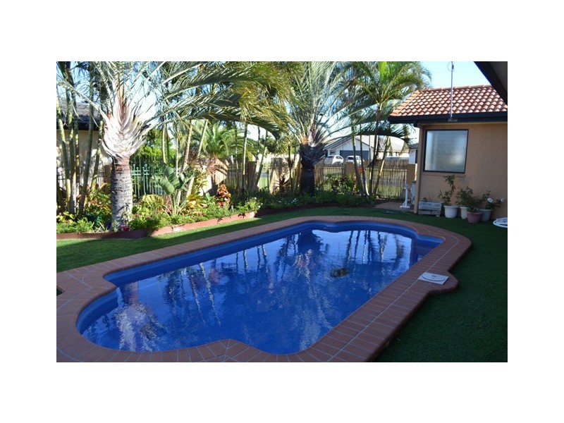 5 Monaco Drive, Zilzie QLD 4710