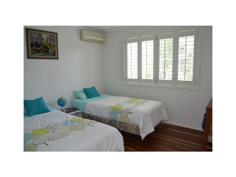 98 Byfield Road, Woodbury QLD 4703