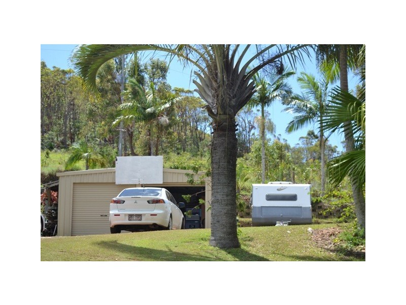 98 Byfield Road, Woodbury QLD 4703