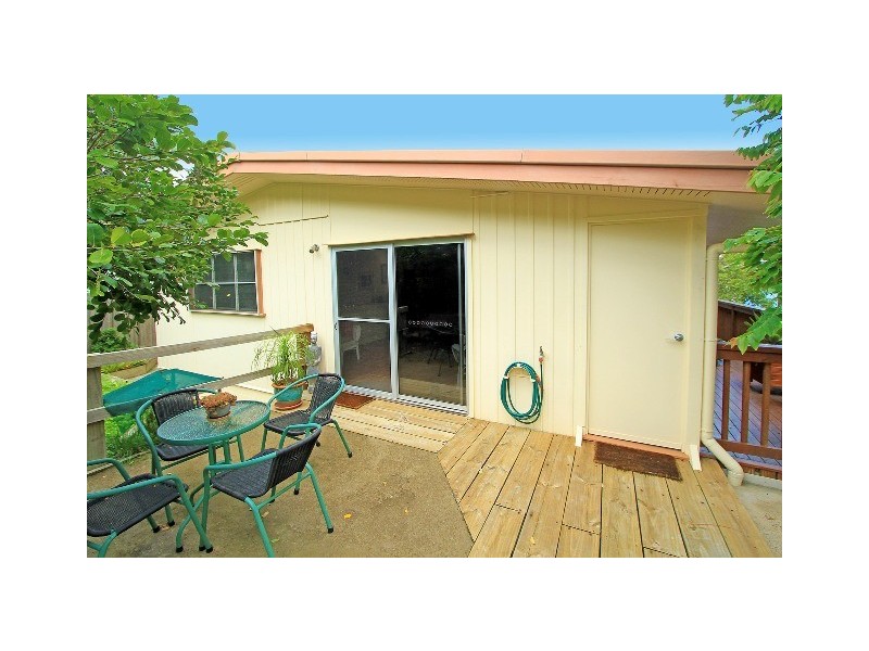 31 Taylor Street, Keppel Sands QLD 4702