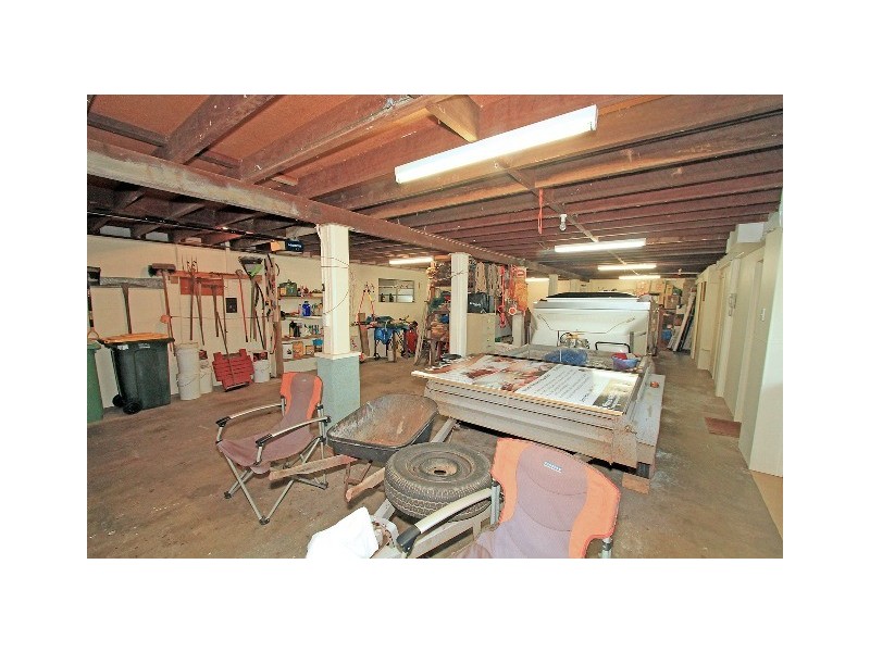 31 Taylor Street, Keppel Sands QLD 4702