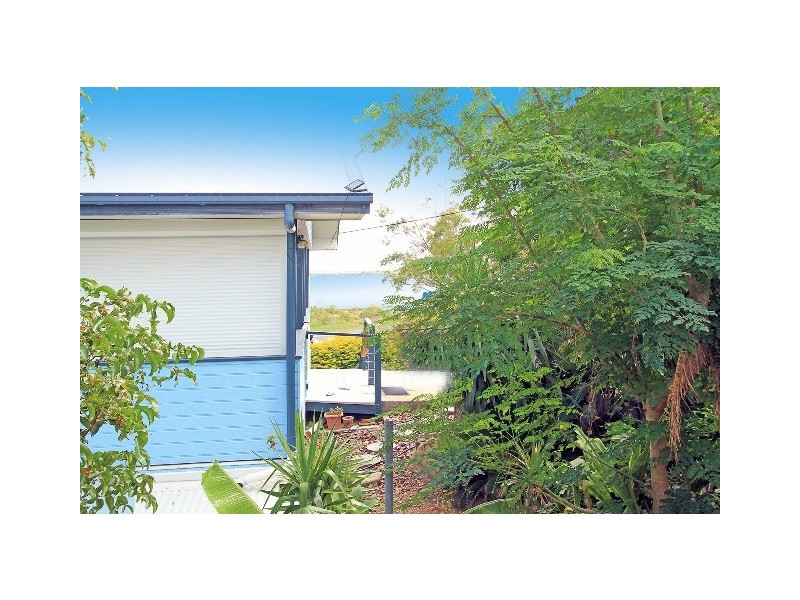 31 Taylor Street, Keppel Sands QLD 4702