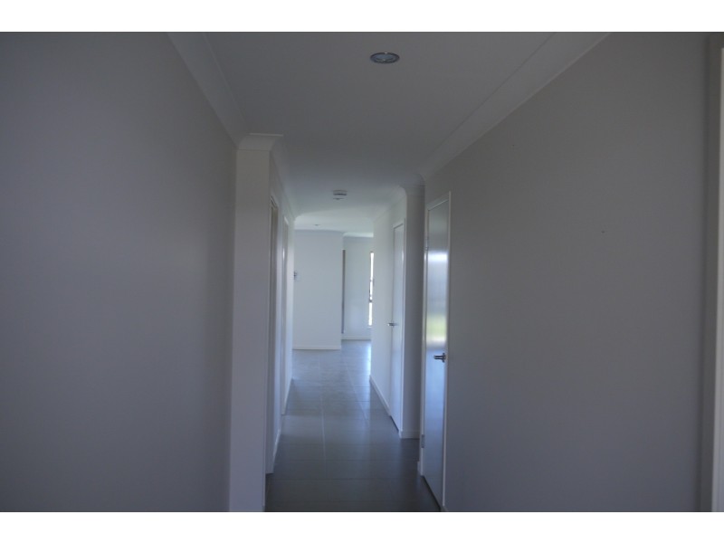 11 Barramundi Street, Mulambin QLD 4703