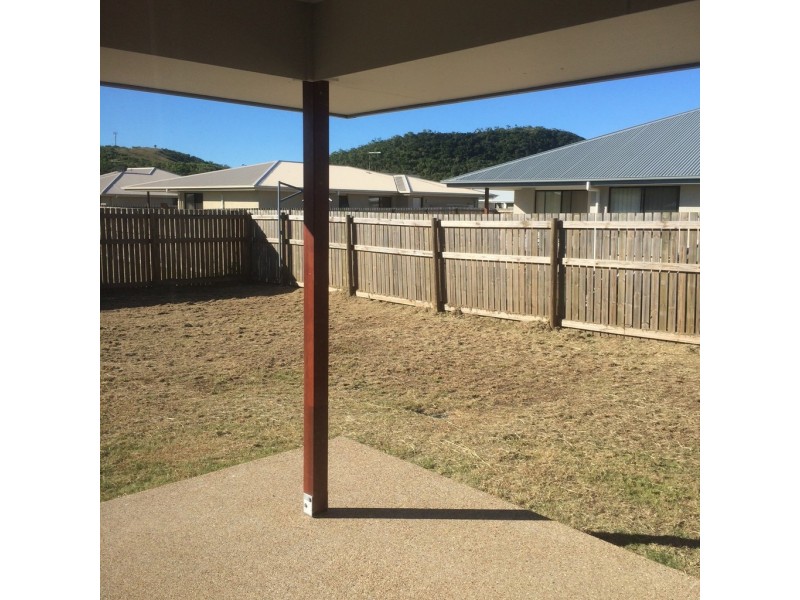 11 Barramundi Street, Mulambin QLD 4703