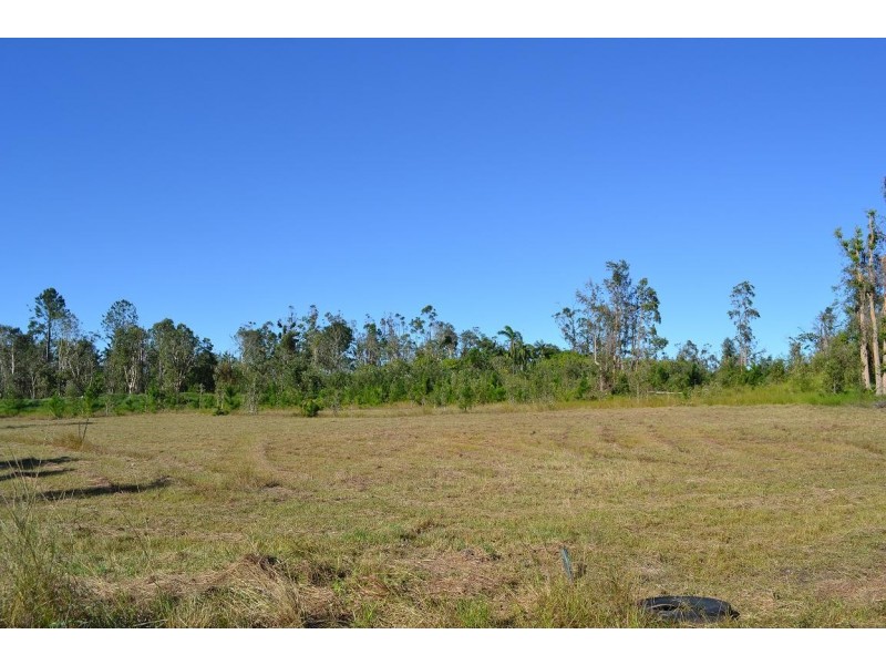 221 Yaxleys Road, Byfield QLD 4703