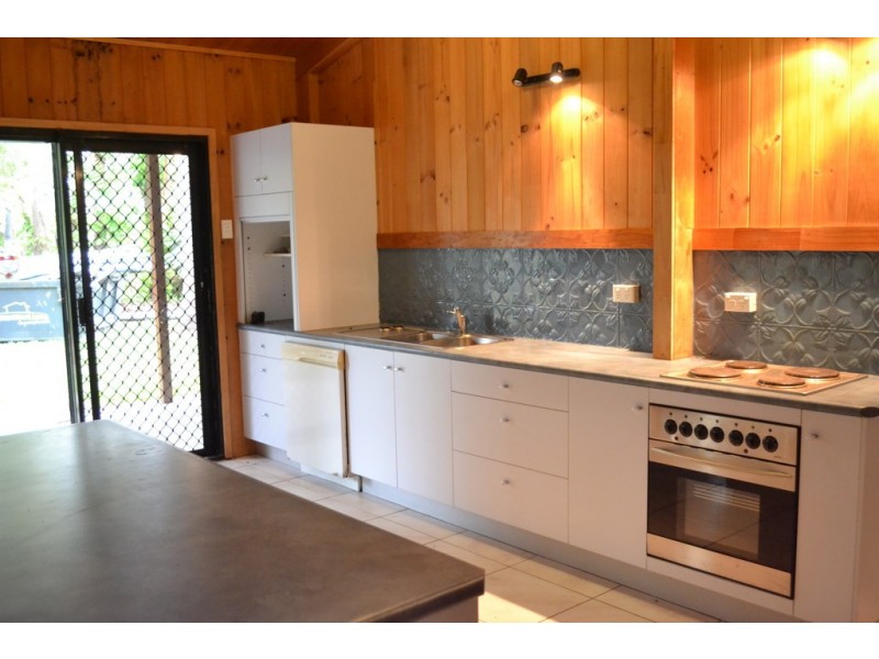 22 Limestone Creek Road, Inverness QLD 4703