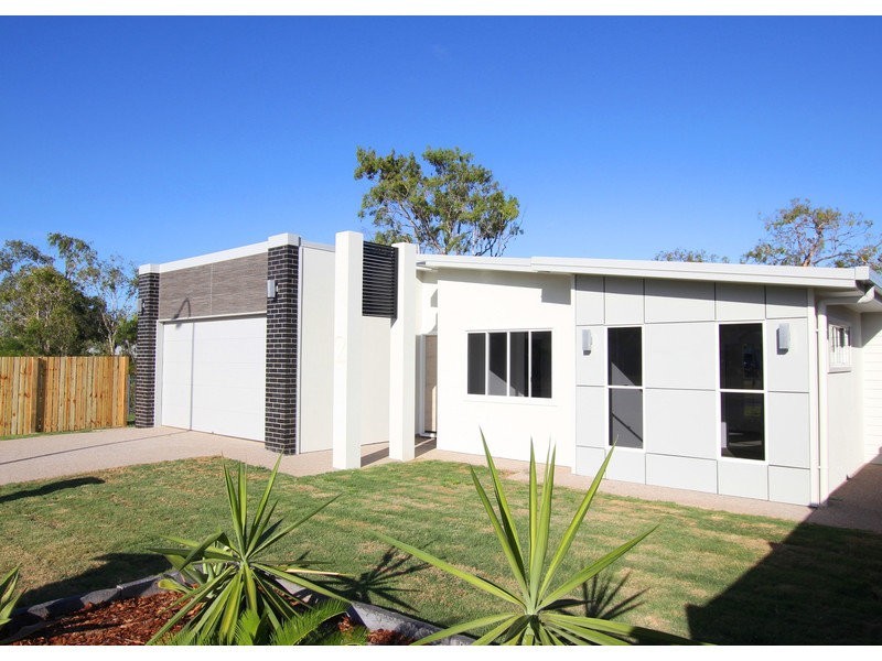 Unit 2, 26 Whistler Avenue, Yeppoon QLD 4703
