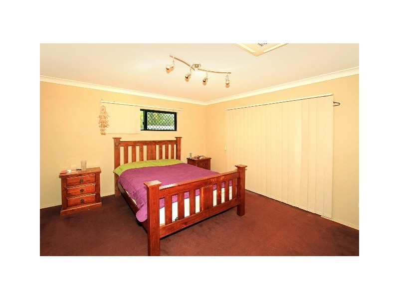 56 Robinson Street, Taranganba QLD 4703