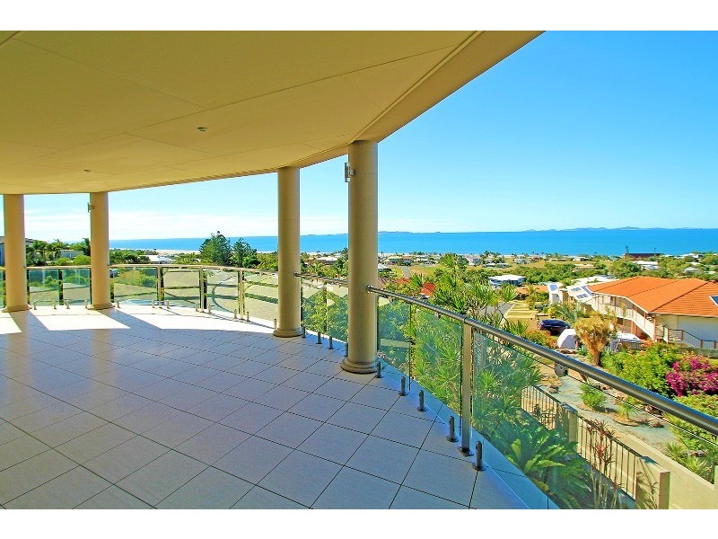 27 Island View Crescent, Barlows Hill QLD 4703