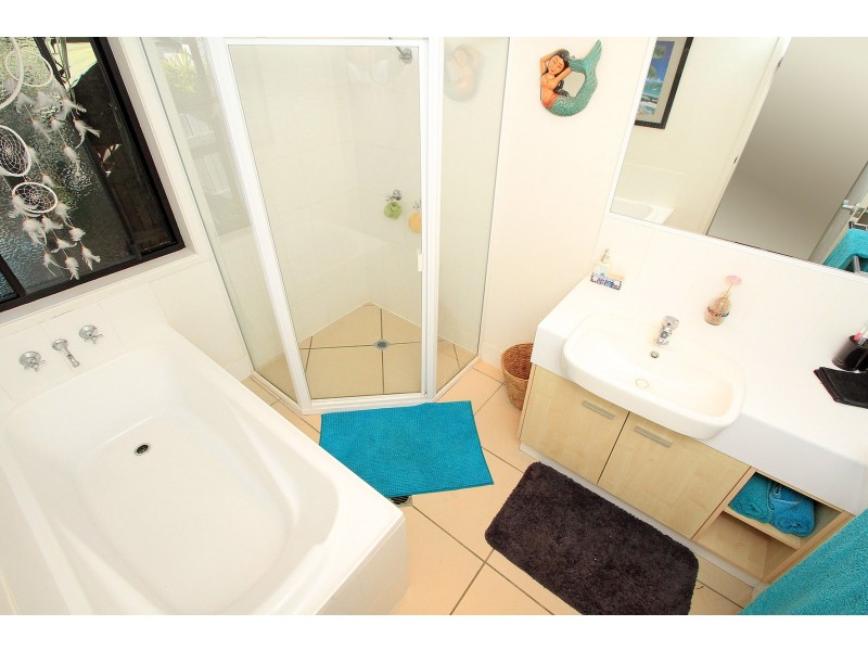 80 Swordfish Avenue, Taranganba QLD 4703