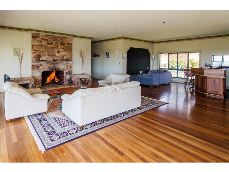 410 Tanby Post Office Road, Bondoola QLD 4703