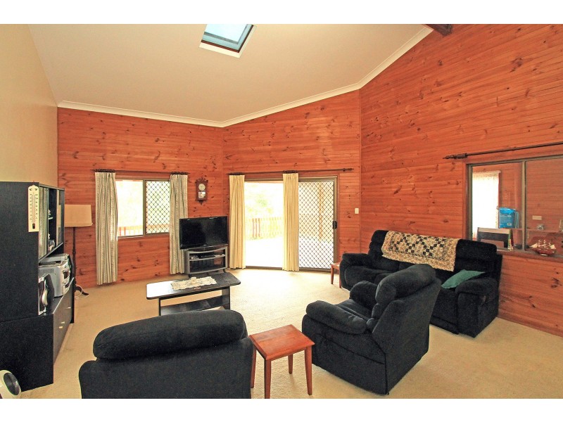 17 Yeppoon Crescent, Yeppoon QLD 4703