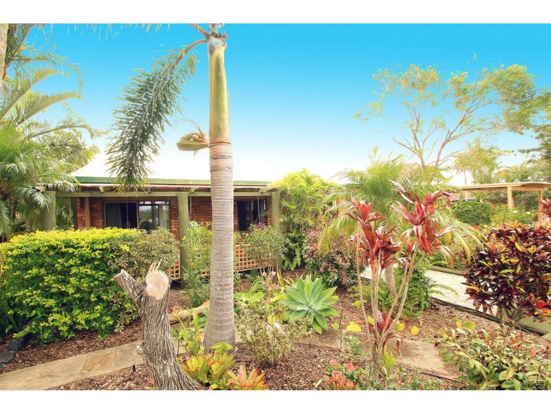 17 Yeppoon Crescent, Yeppoon QLD 4703