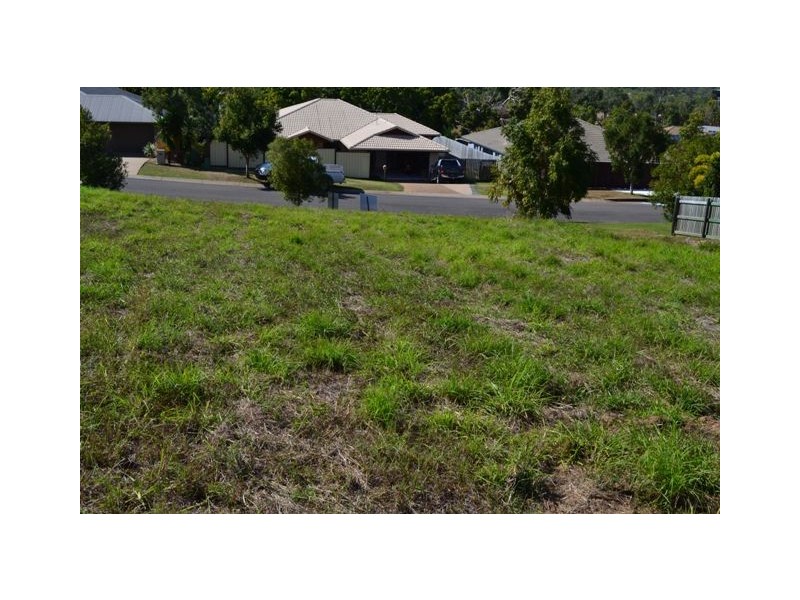 11 Plahn Drive, Taroomball QLD 4703