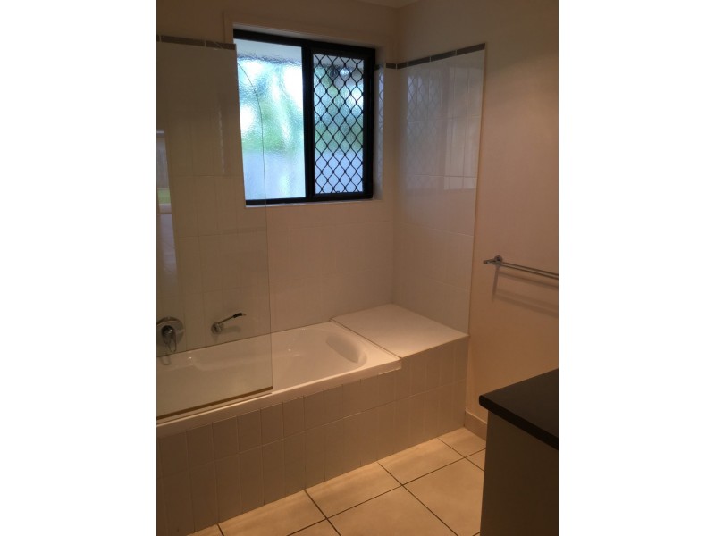 13 Saltwater Court, Mulambin QLD 4703