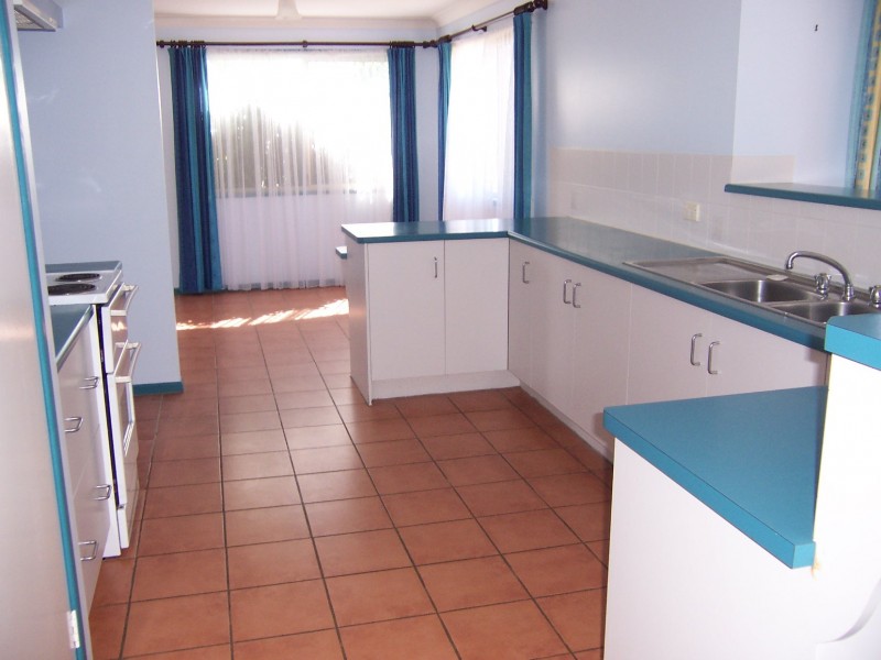 3 Athena Avenue, Barlows Hill QLD 4703