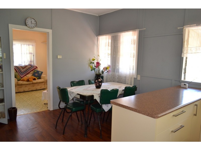 18 Hughes Street, Yeppoon QLD 4703