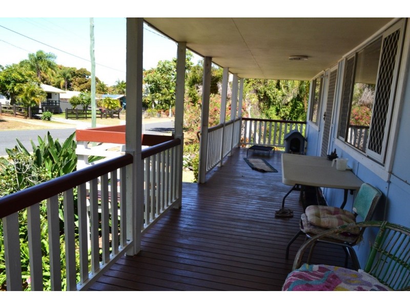 18 Hughes Street, Yeppoon QLD 4703