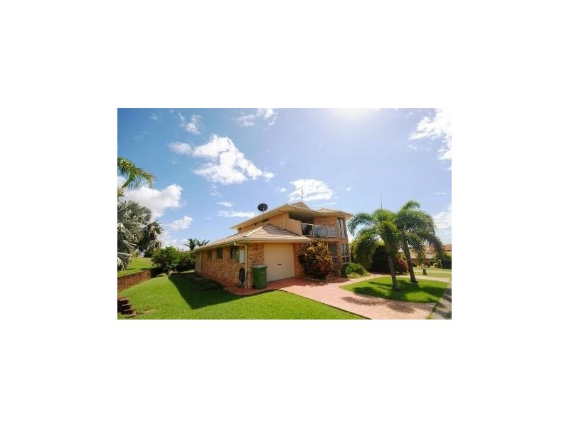 5 Crayke Court TENANT APPROVED, Pacific Heights QLD 4703