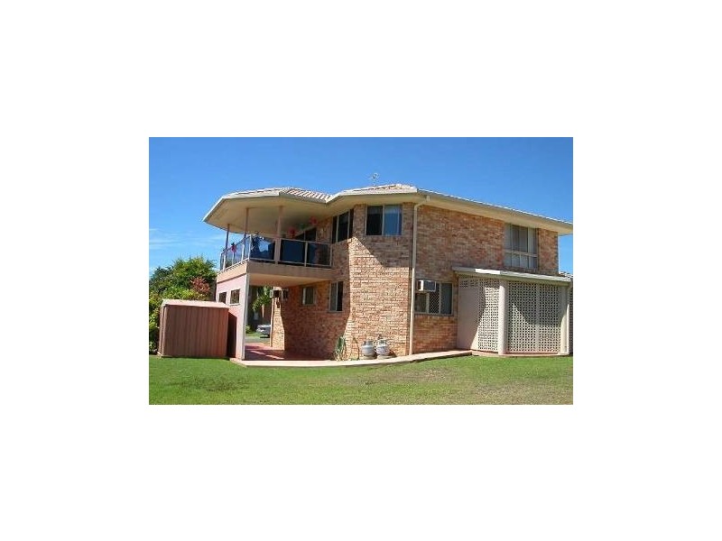5 Crayke Court TENANT APPROVED, Pacific Heights QLD 4703