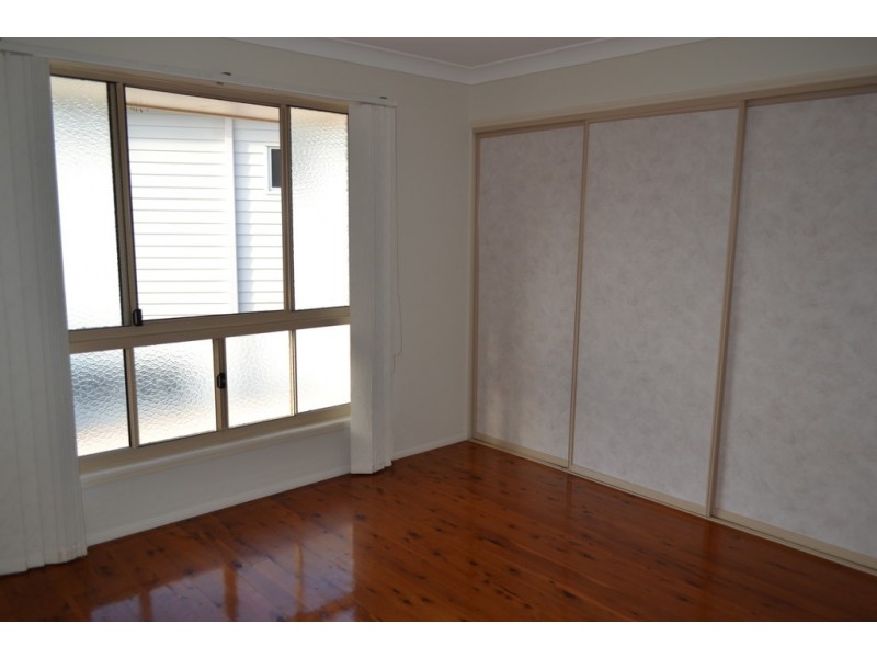 5 Crayke Court TENANT APPROVED, Pacific Heights QLD 4703